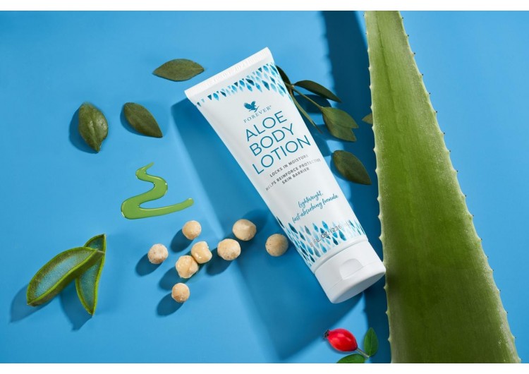 ALOHA ALOE ! DIE BODY LOTION FÜR TÄGLICHE PFLEGE : MIT ALOE VERA SATT !